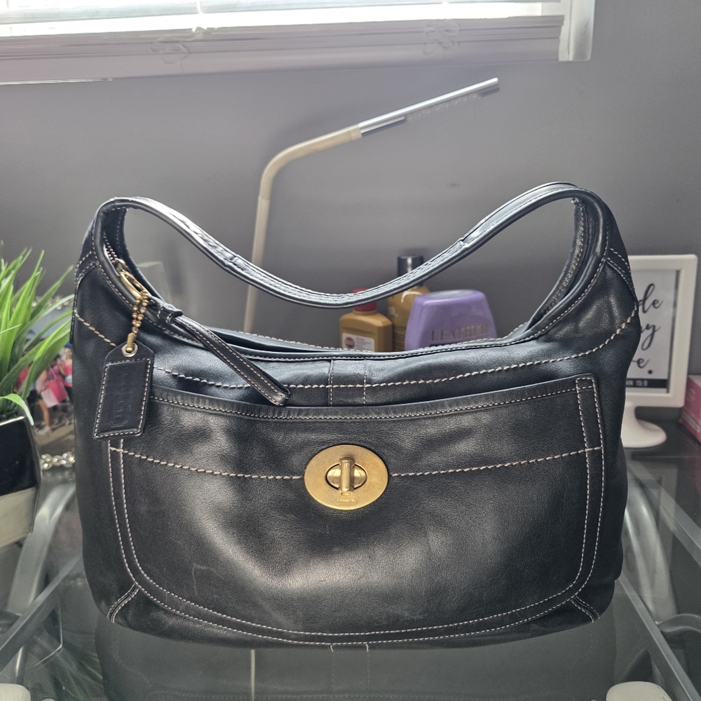 🍋‍🟩 SOLD 🍋‍🟩 Coach Legacy Ergo large #coach10741